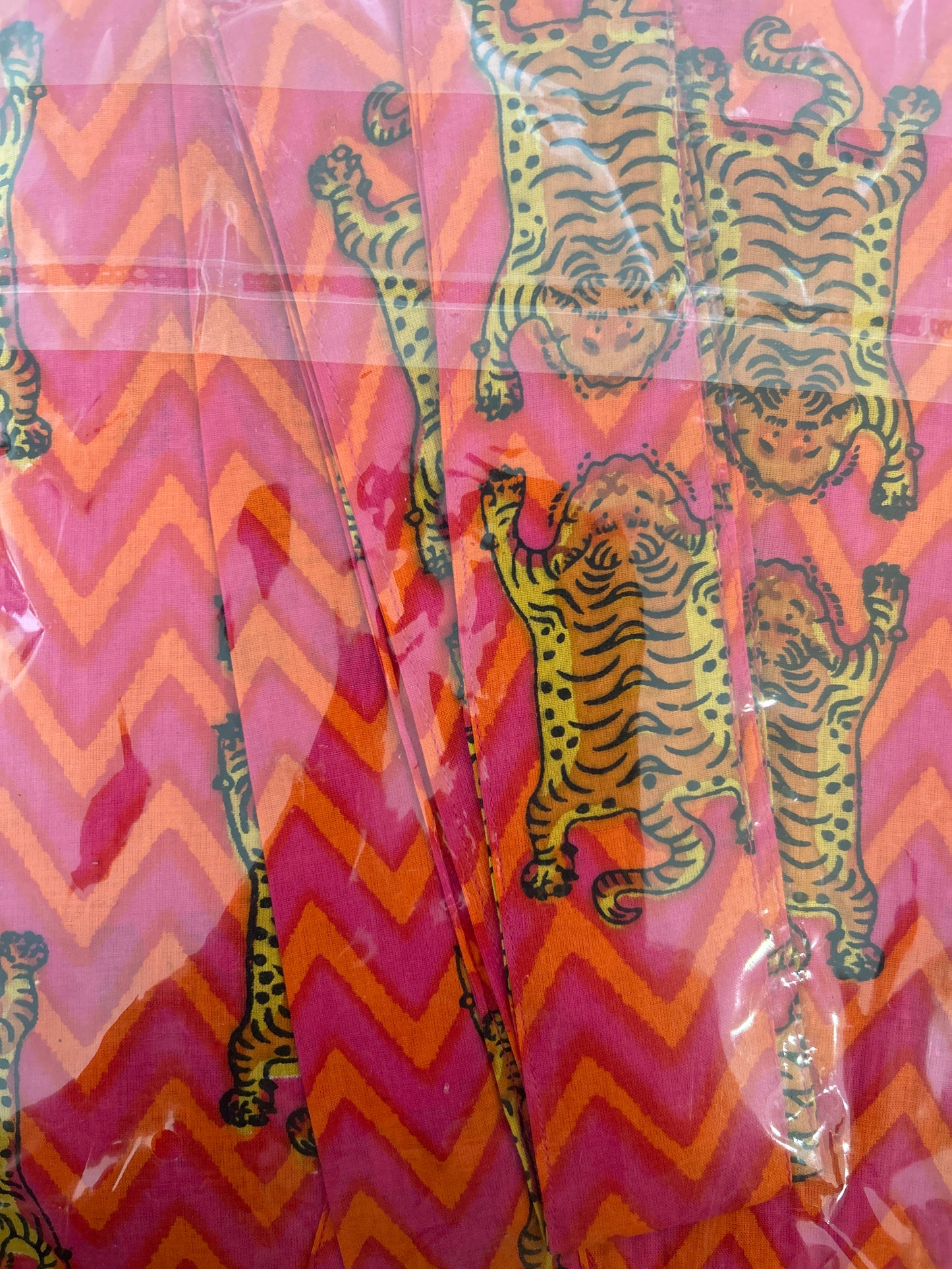 Bata Corta Estampada