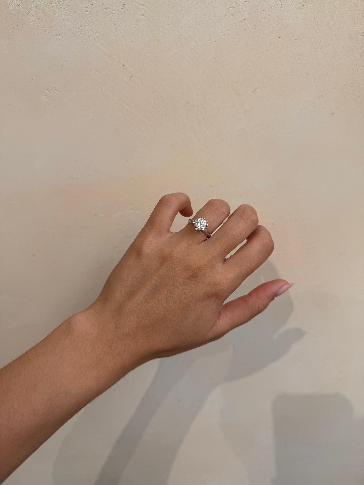 Anillo 6 uñas