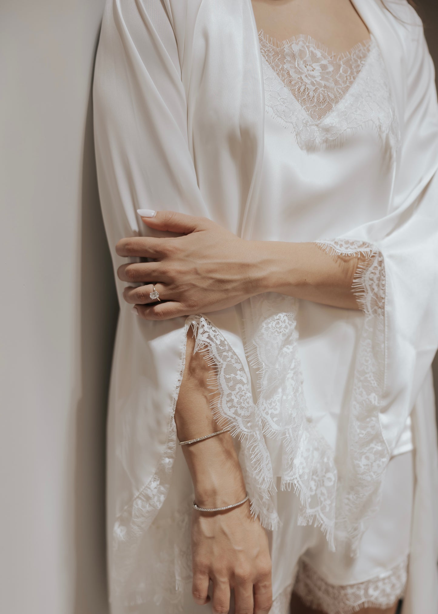 Bata Corta Alba