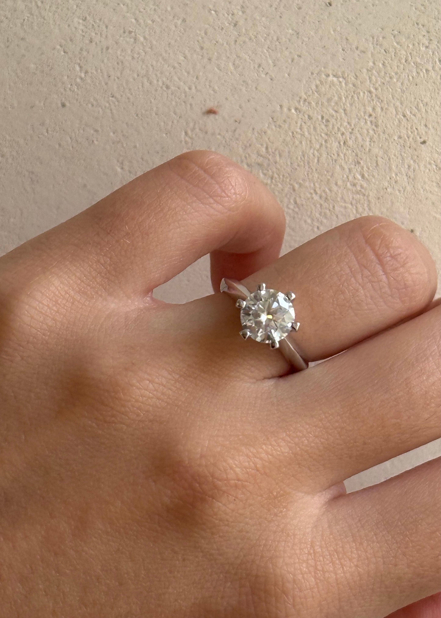 Anillo 6 uñas