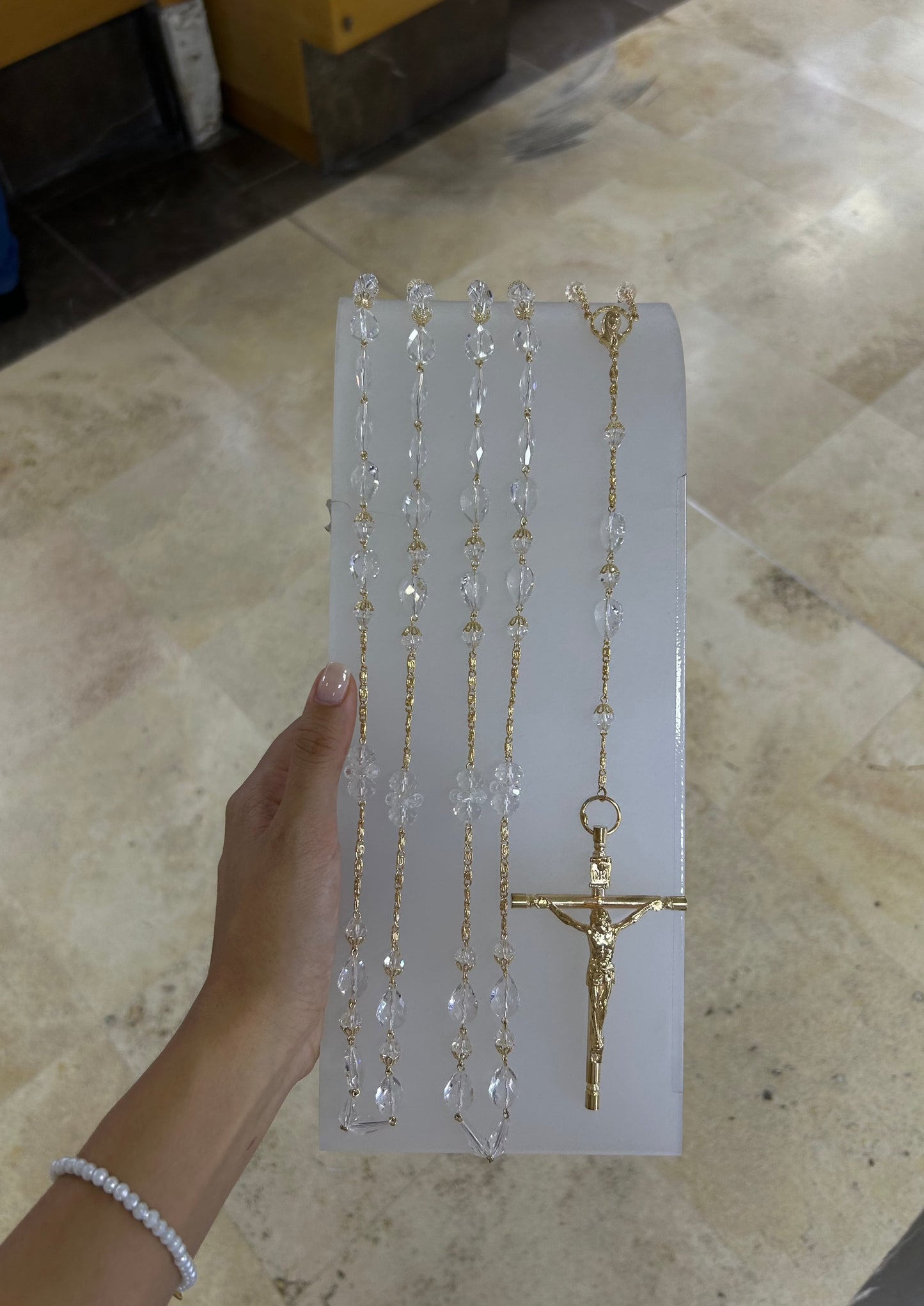 Lazo Cristo Dorado