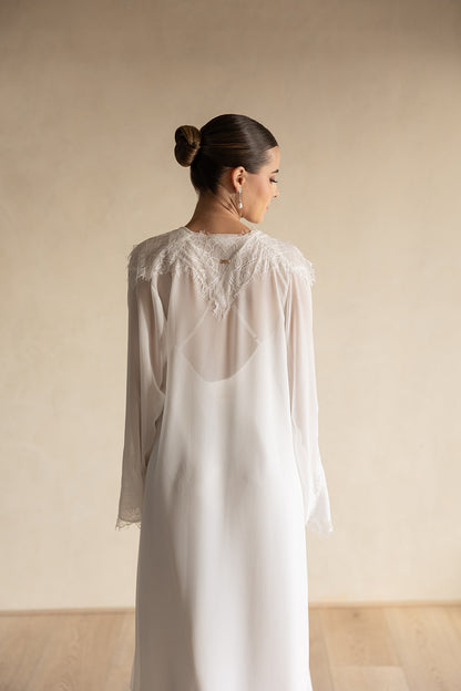 Bata Larga Shiffon con Encaje