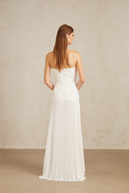 Vestido Helena Off-Shoulder Tulle Panel