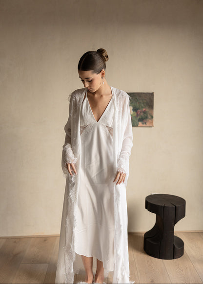 Bata Larga Shiffon con Encaje