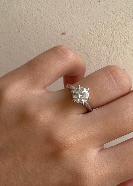 Anillo 6 uñas