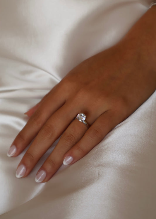 Anillo 4 uñas